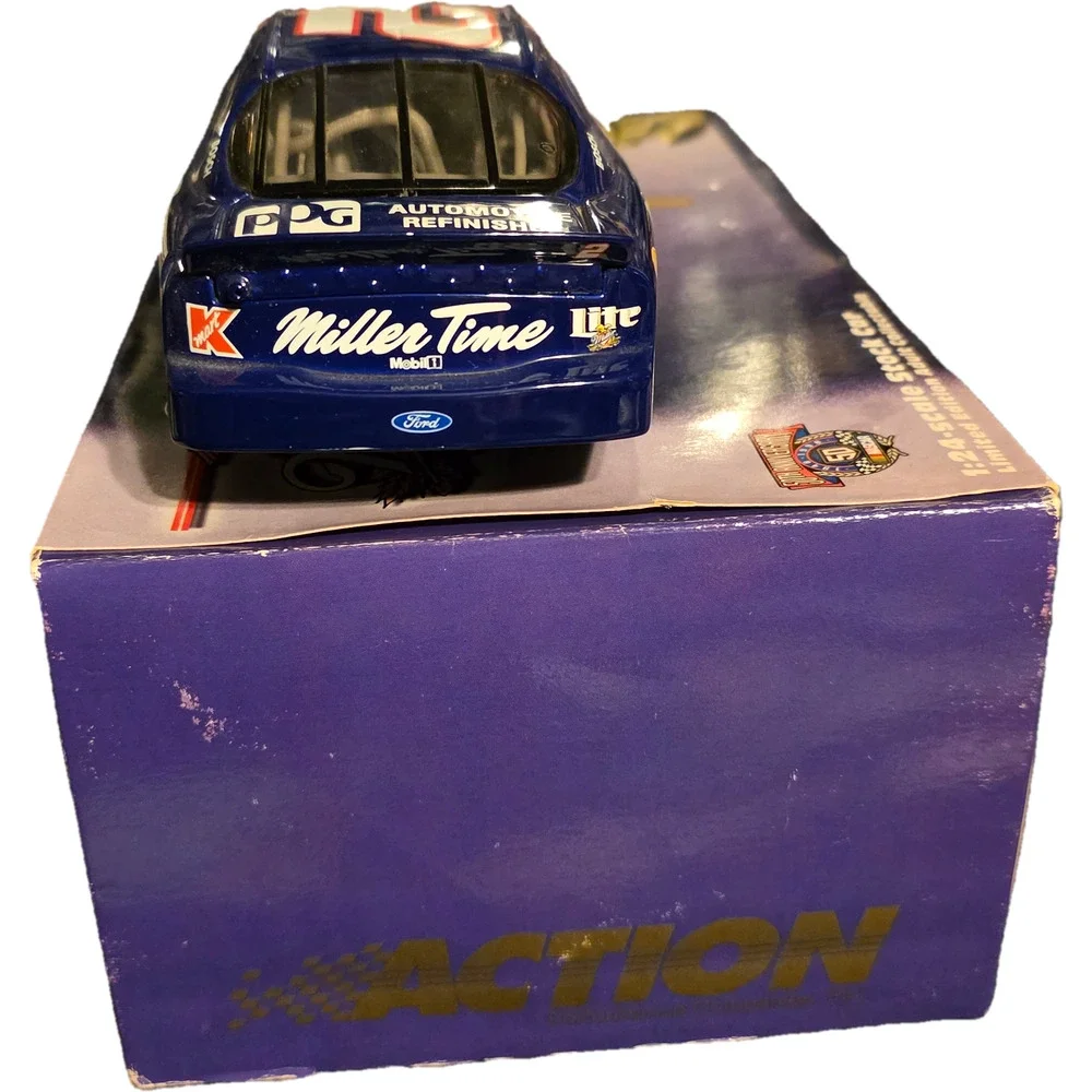 Rusty Wallace #2 Miller Lite Adventures of Rusty 1998 Ford Taurus 1:24 Action